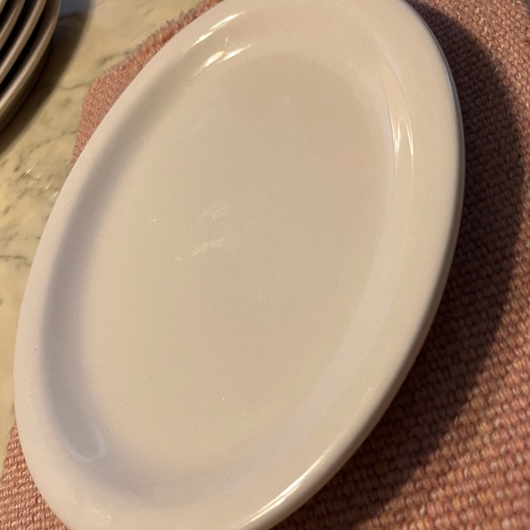 Crest ware Oval platter size 12 by 9 inches - Picture 2 of 15
